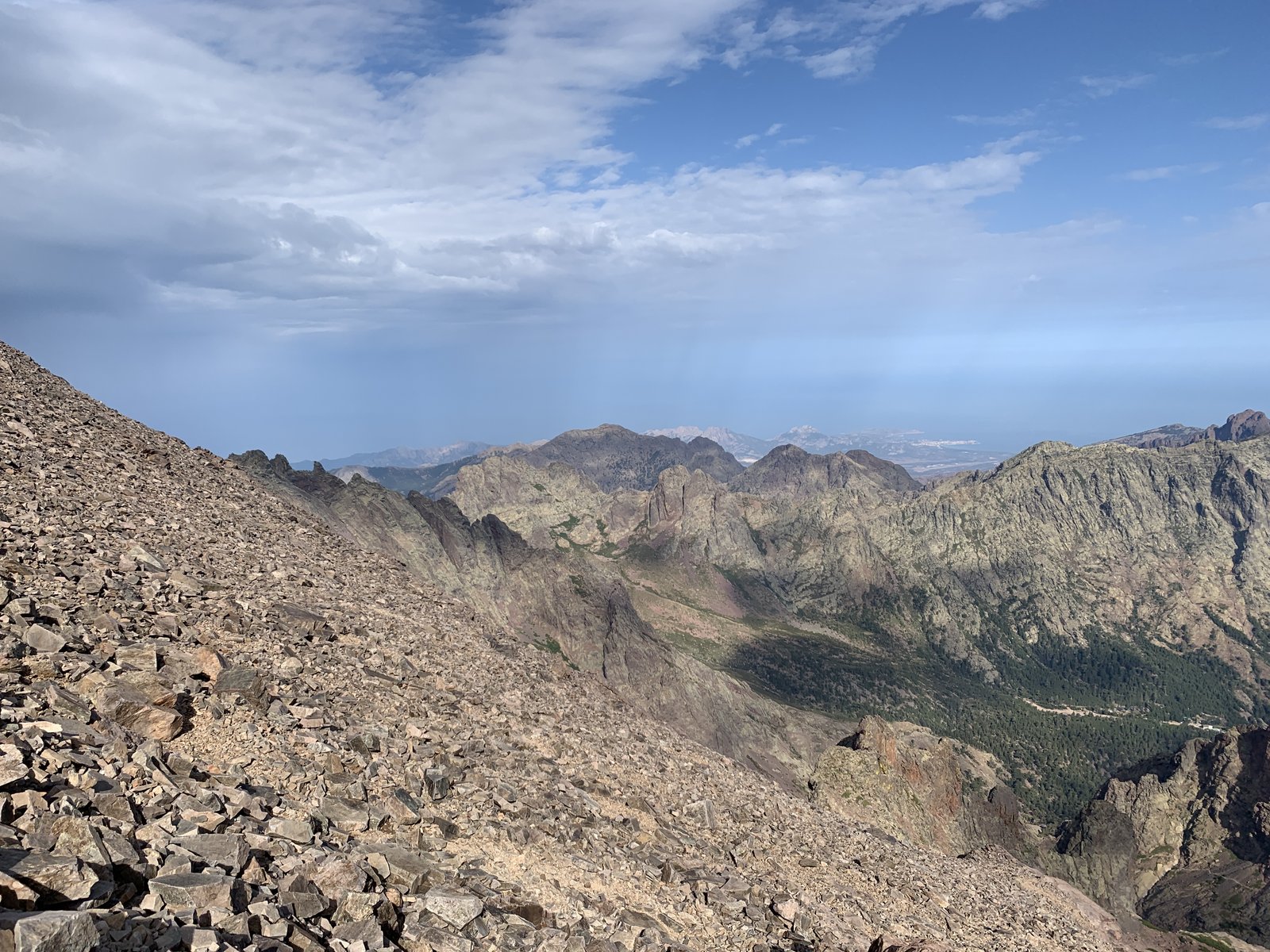 GR-routes Europa 2026: top 10 lange-afstand wandelpaden van GR20 tot Camino