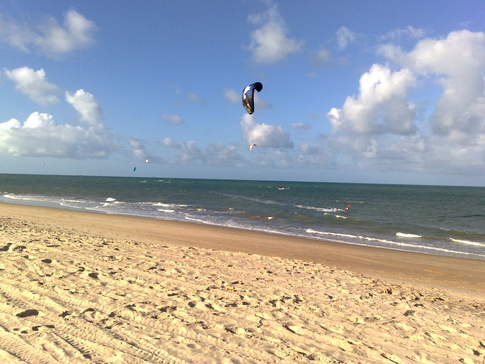 Kitesurfen Egypte vs Tarifa 2026: waar leer je het beste?