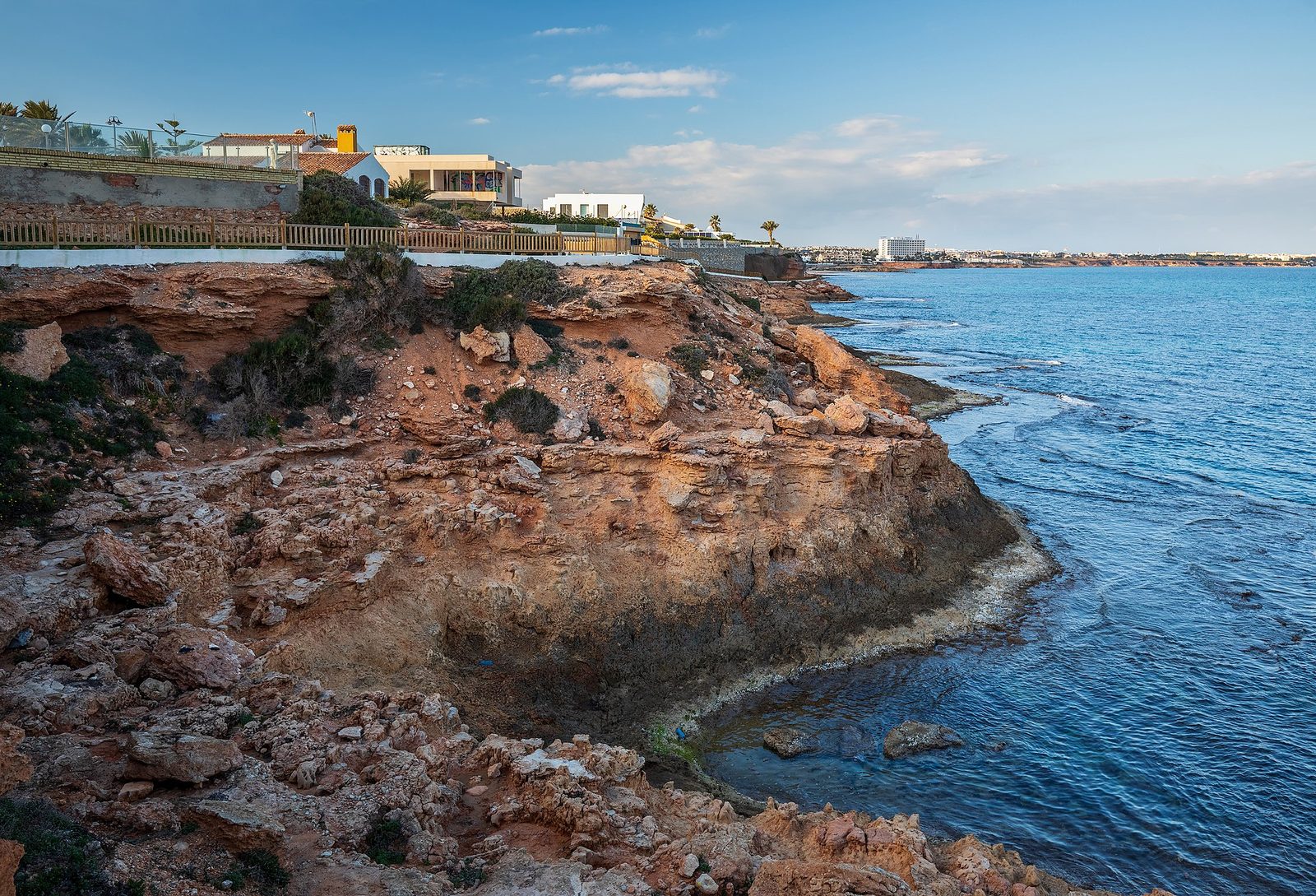 Vakantie Spanje: vasteland of eiland?